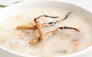 冬蟲夏草適合空腹吃還是飯后吃？