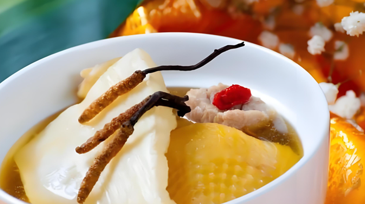 <a href=http://m.gzpim.com/yangsheng/ target=_blank class=infotextkey>冬蟲夏草的作用</a>有哪些